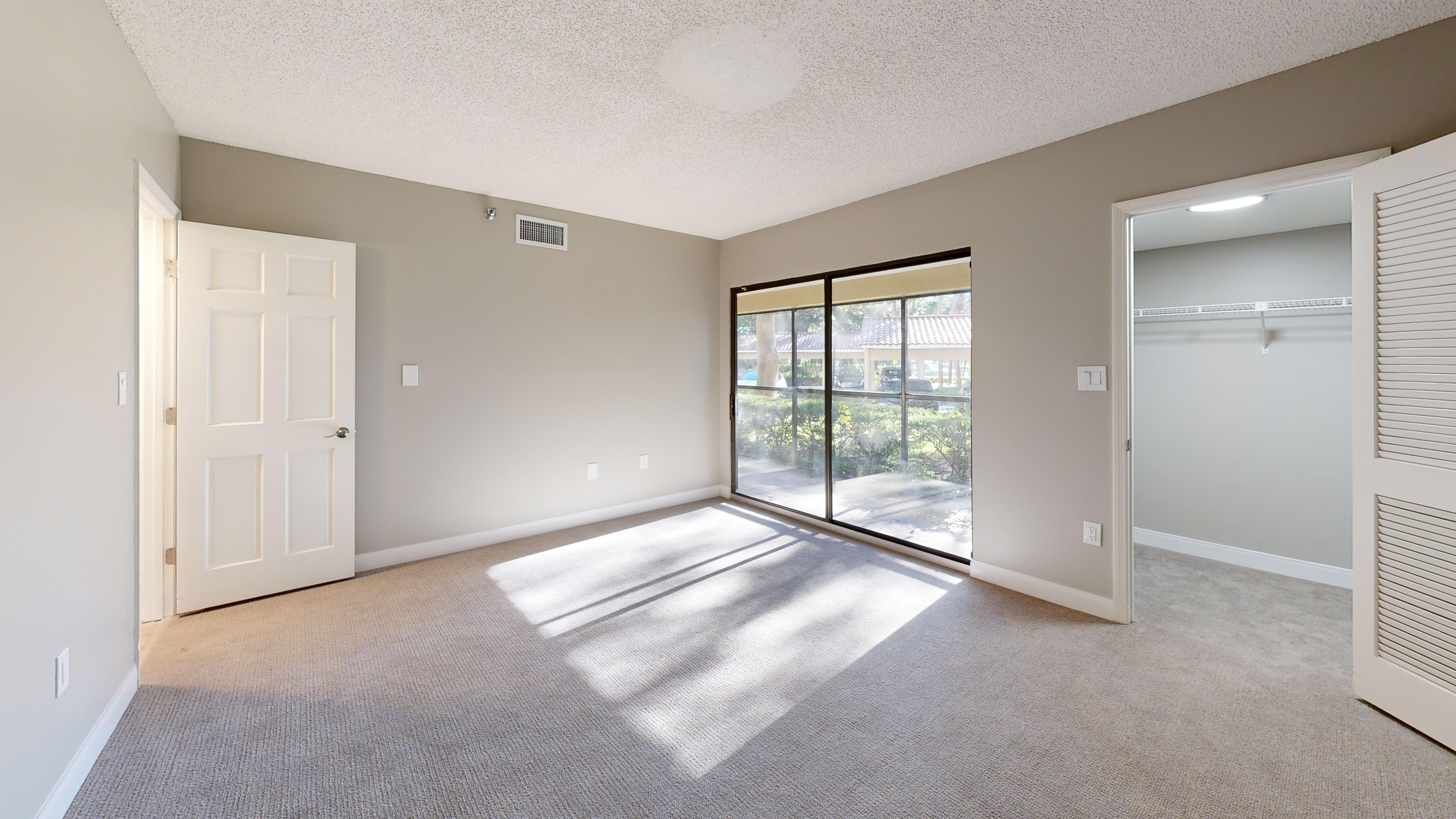 Senior-Living-Belleair-Towers-One-Bedroom-Sand-Key-1100-sqft-Bedroom